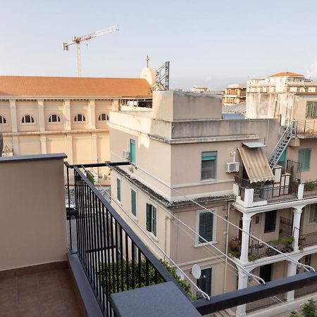 Cariddi Apartment Месина Екстериор снимка
